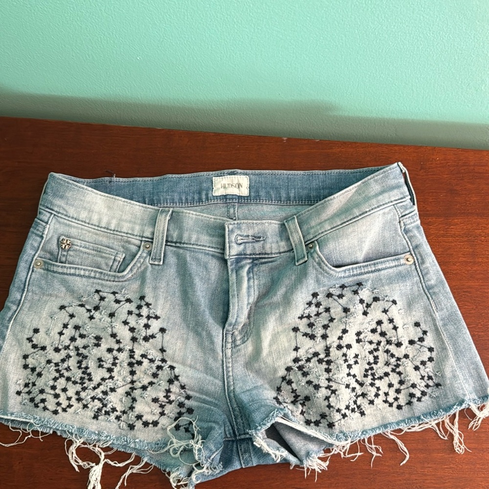 Hudson Kenzie short